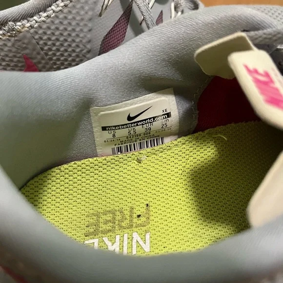 Nike Women's Free Runs - Running Sneakers - Picture 4 of 4